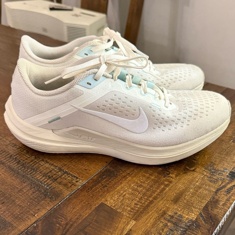 Nike Women's Air Winflo 10 Running Shoes Phantom White Ivory Jade Size 10 - Picture 5 of 11